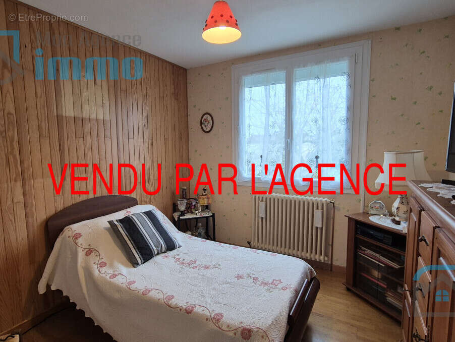 Maison à SAINT-GERMAIN-DU-PUY