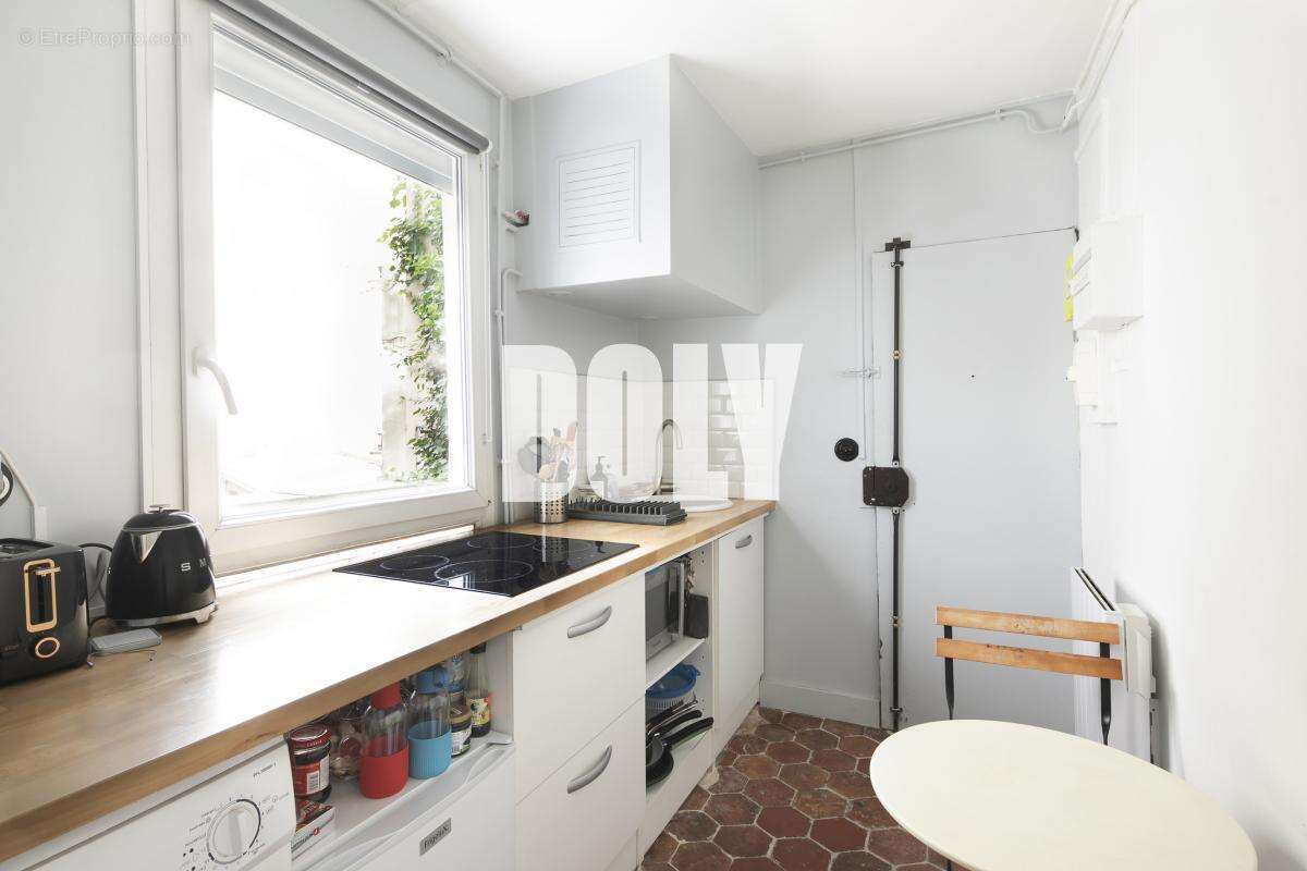 Appartement à PARIS-3E