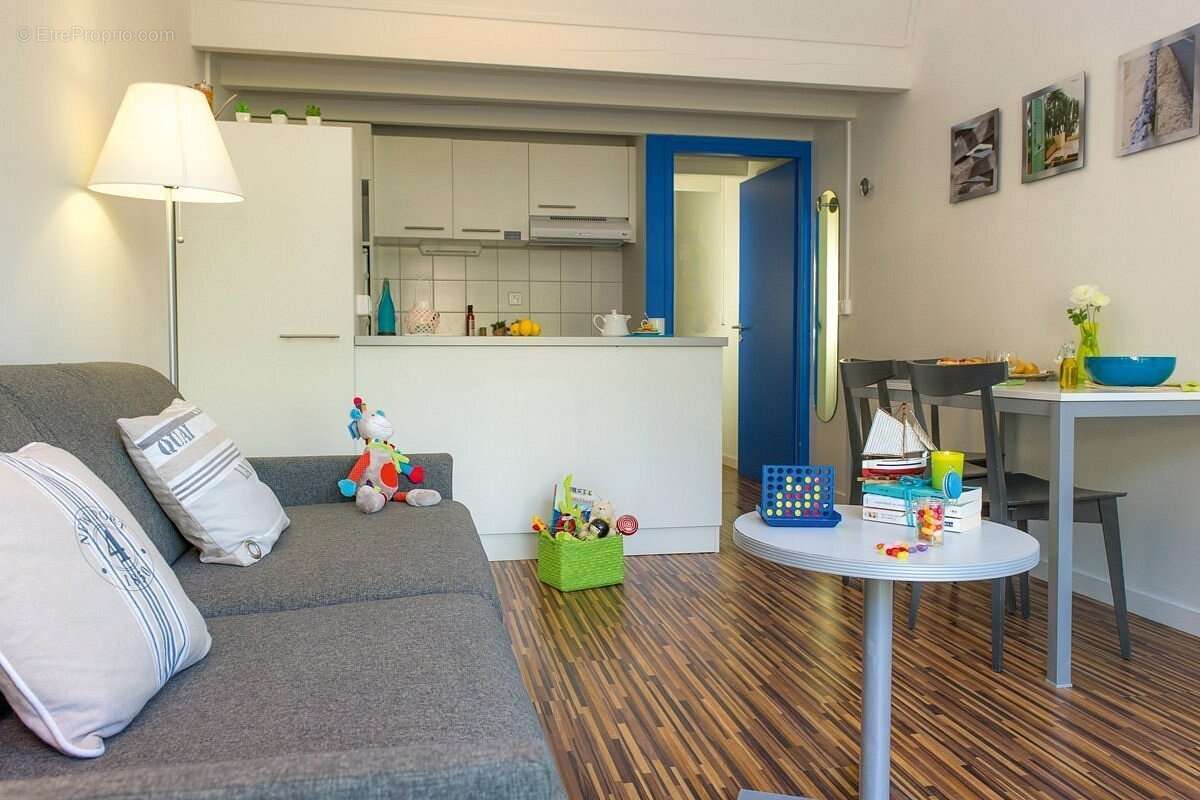 Appartement à LES MATHES