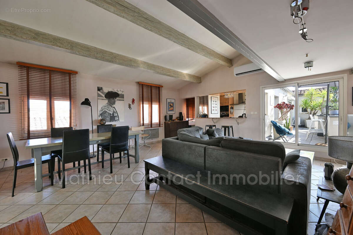 Appartement à NIMES