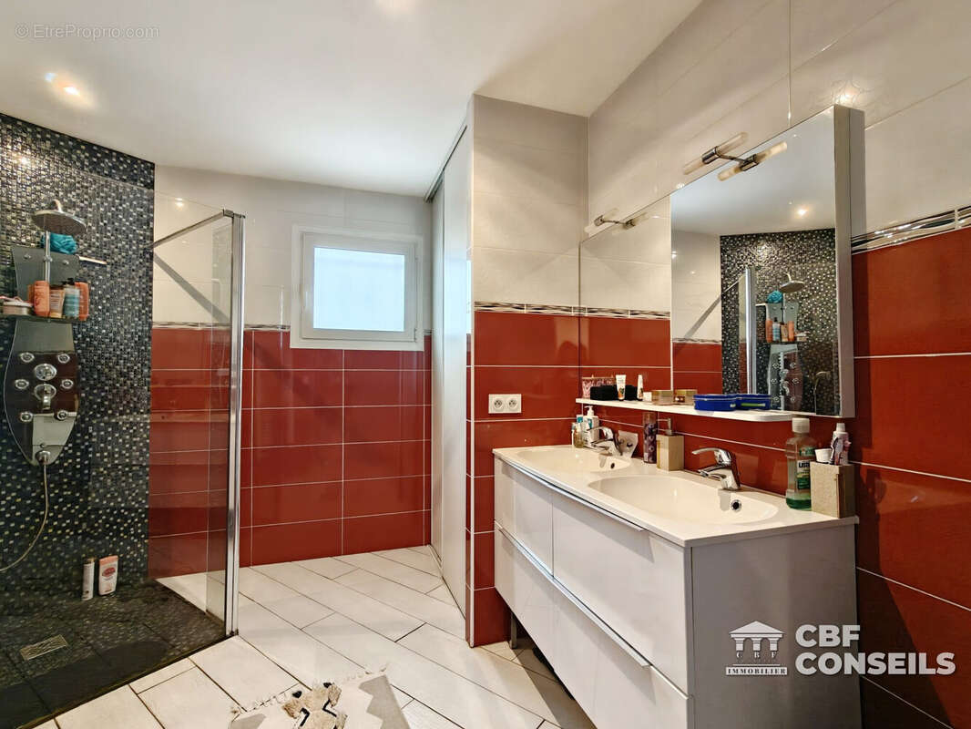 Maison 160 m² à Beauregard-L'eveque  - photo 5