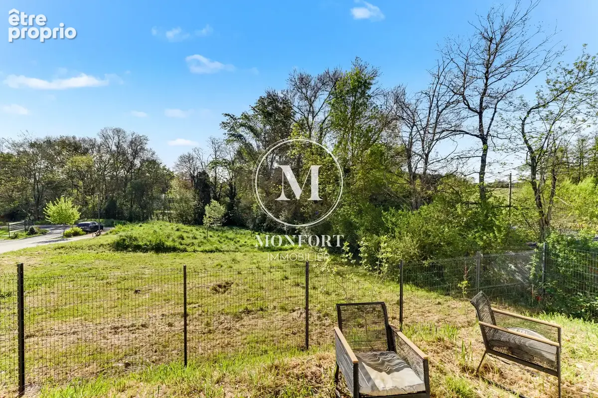 Photo Terrain à Saint-Lys au prix de 95 000€