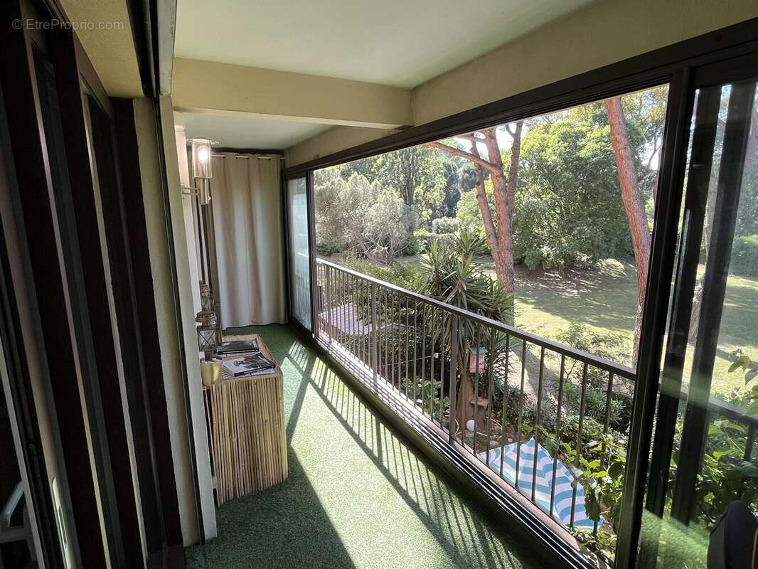 Appartement à FREJUS