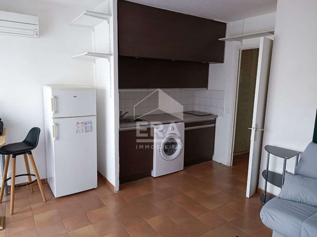 Appartement à MARSEILLE-5E