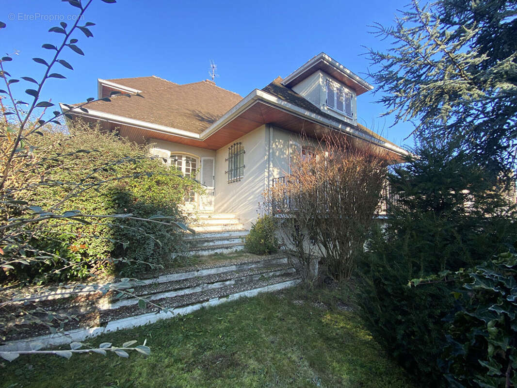 Maison à SAINT-APOLLINAIRE