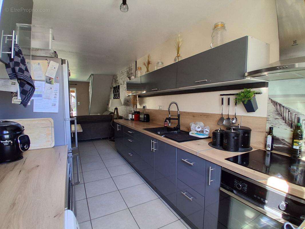 Maison à BELIN-BELIET