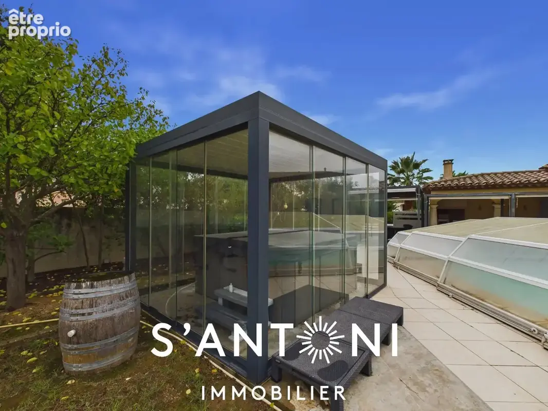 Portiragnes  villa plain-pied 136 m²  4 chambres  piscine chauffée  terrain 1 400 m²  dpe c/a - photo 8