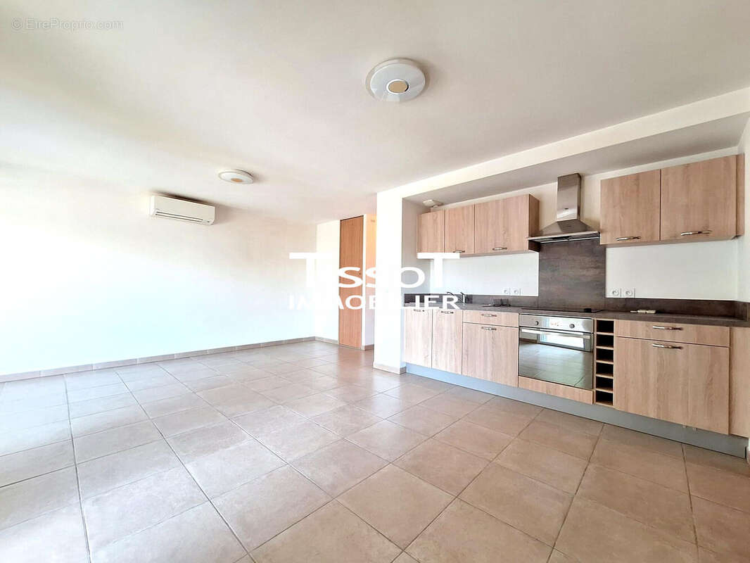 Appartement à NIMES