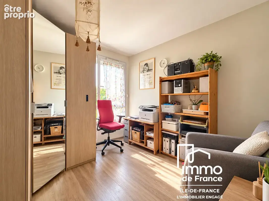 Bobigny superbe duplex 4 PIÈCES 80,80 M² - 3 CHAMBRES - 2 TERRASSES - photo 12