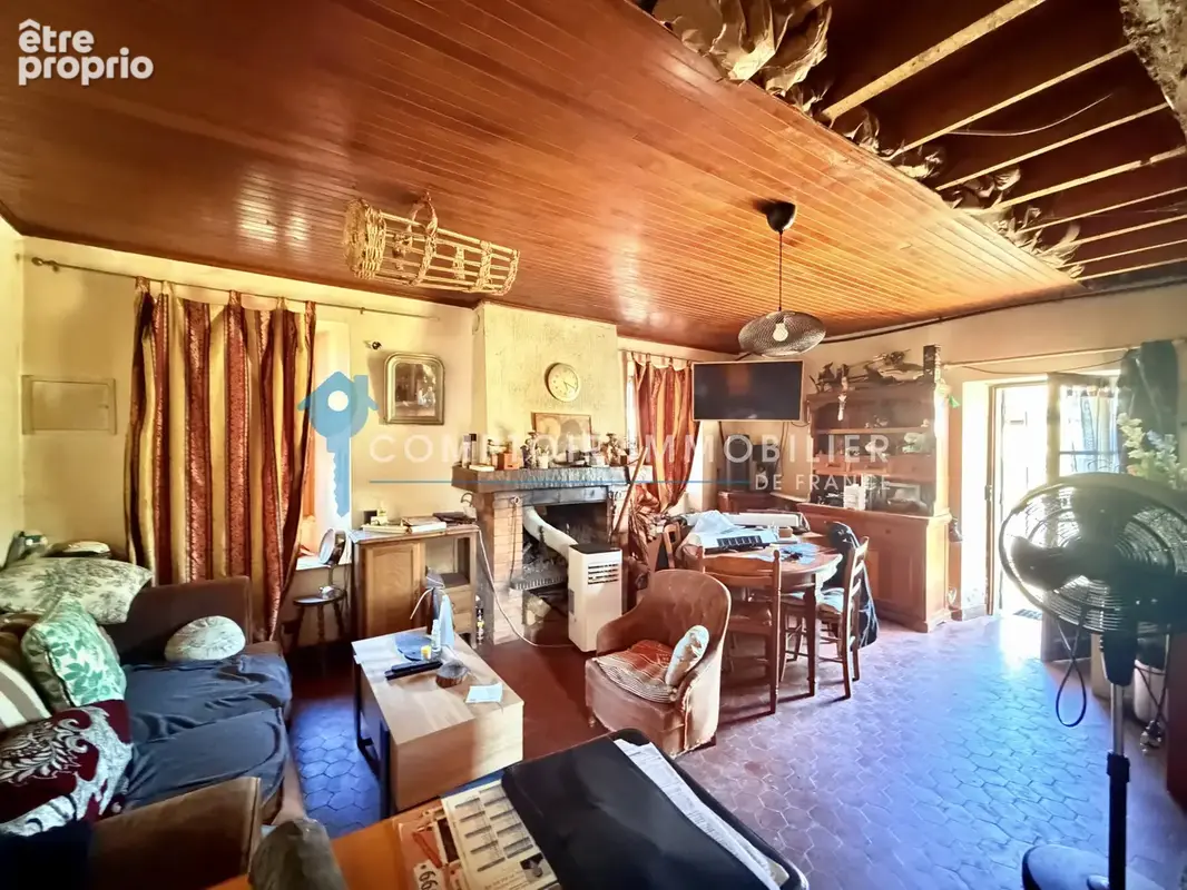 Ensemble immobilier - photo 6