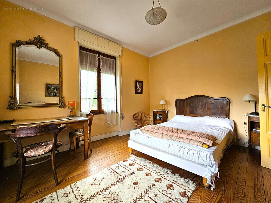 Maison à CHAMPAGNEUX