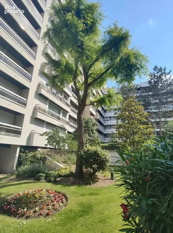 Appartement à PARIS-12E