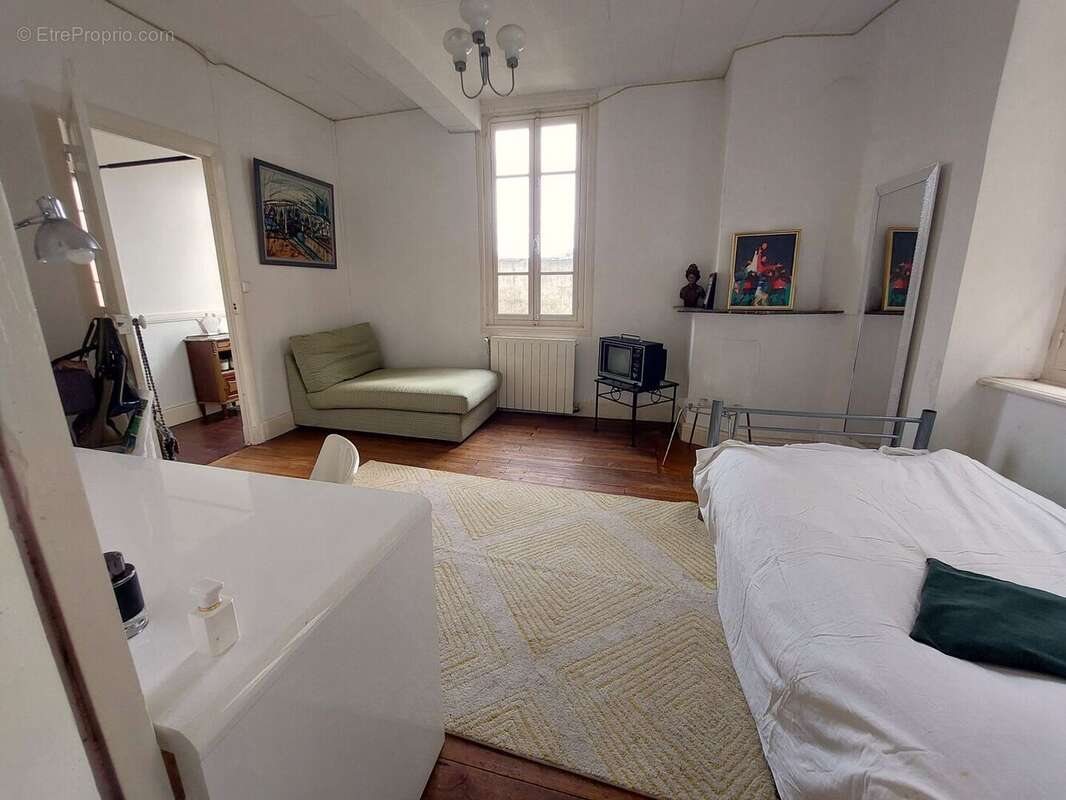 20250129111617 - Maison à ASPET