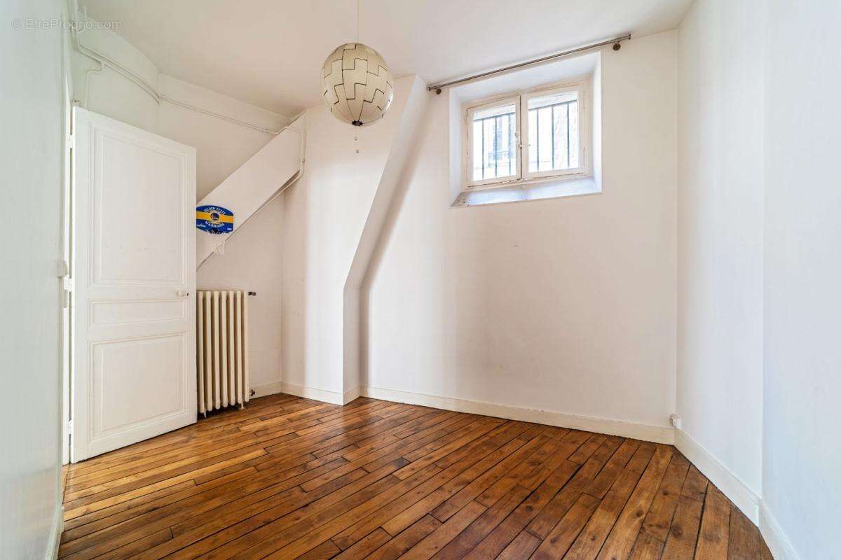 Appartement - 61 m² - Paris (75) - photo 11