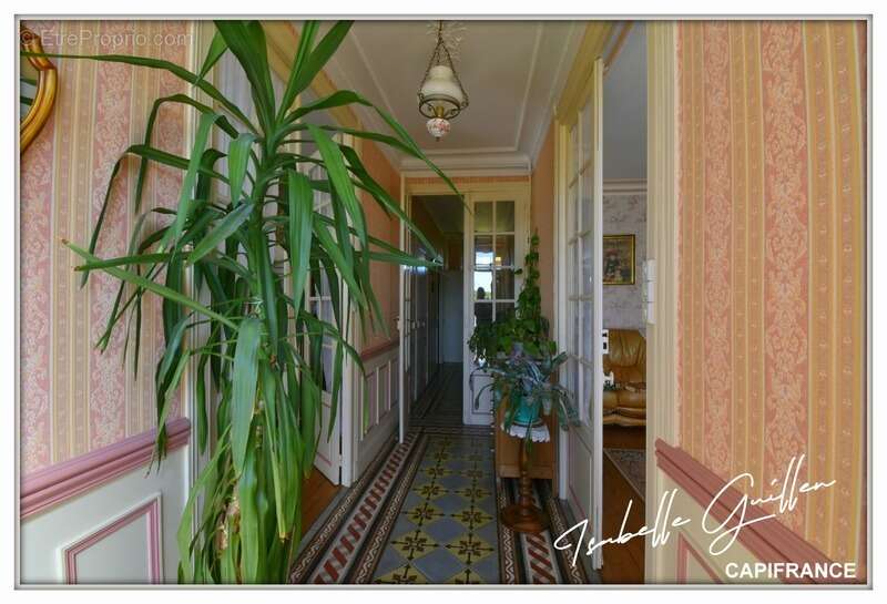 Maison à CHATEAUMEILLANT