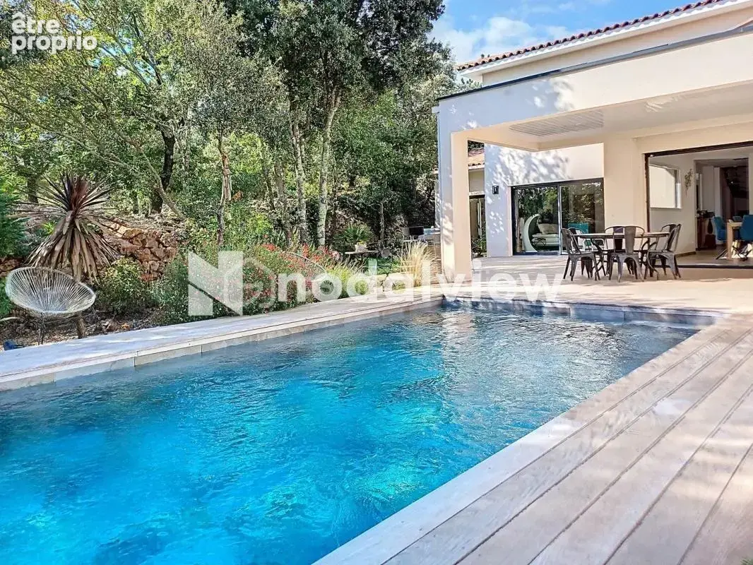 *** Villa d’architecte avec piscine à débordement et T2 indépendant – grand garage - proche Pic Saint-Loup / Montpellier Nord –  - photo 18
