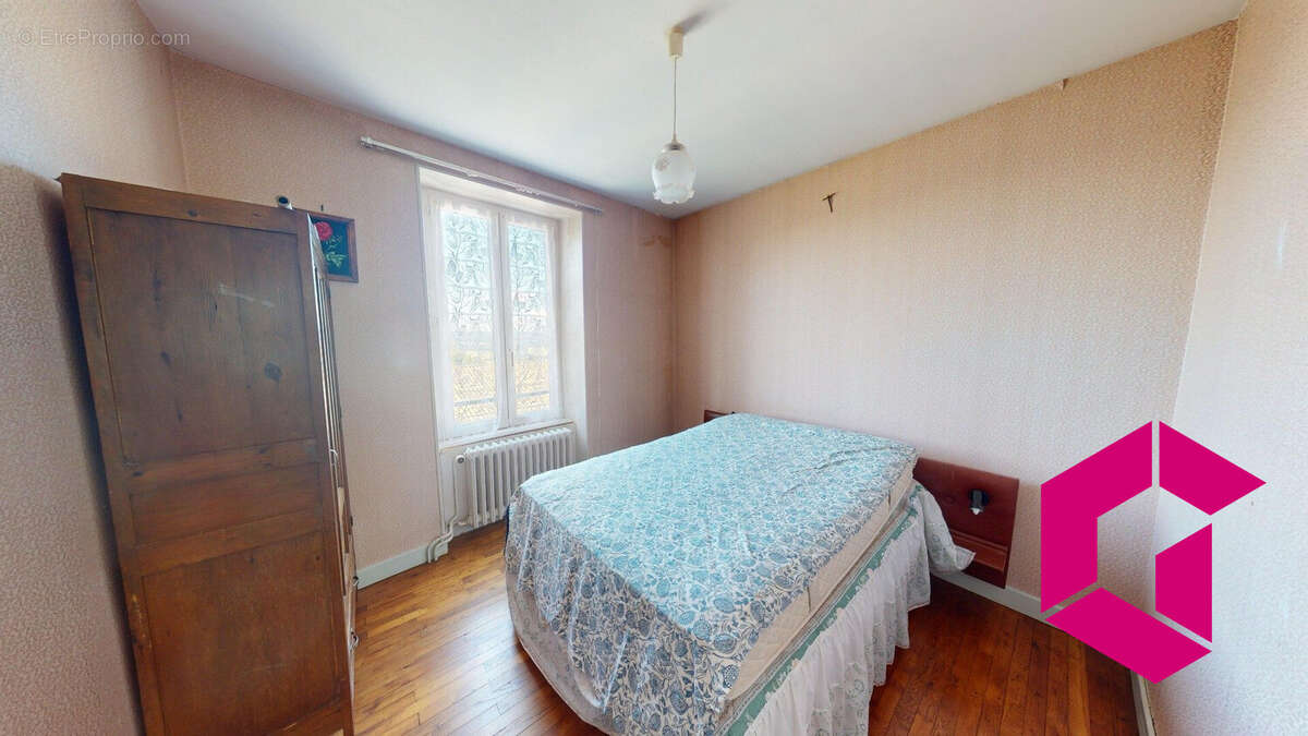 Maison à LA CHAISE-DIEU