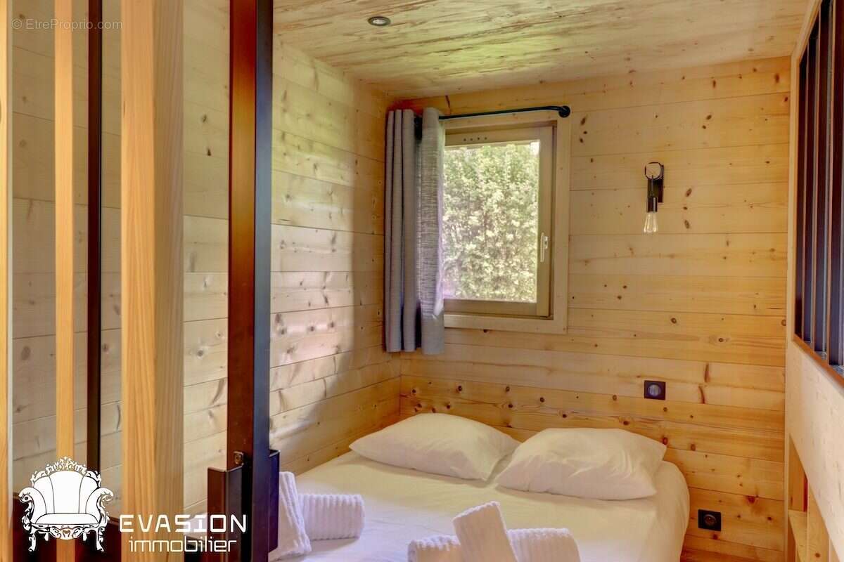 Appartement à DEMI-QUARTIER