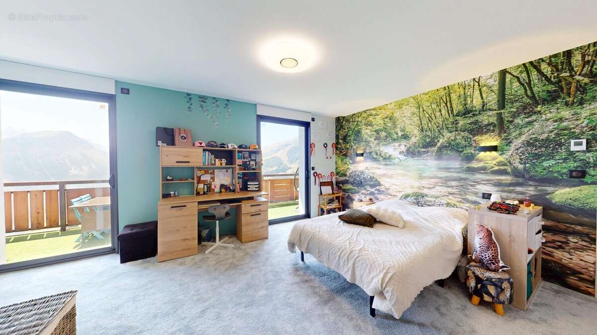 Appartement 245 m² à Fontcouverte-La-Toussuire  - photo 8