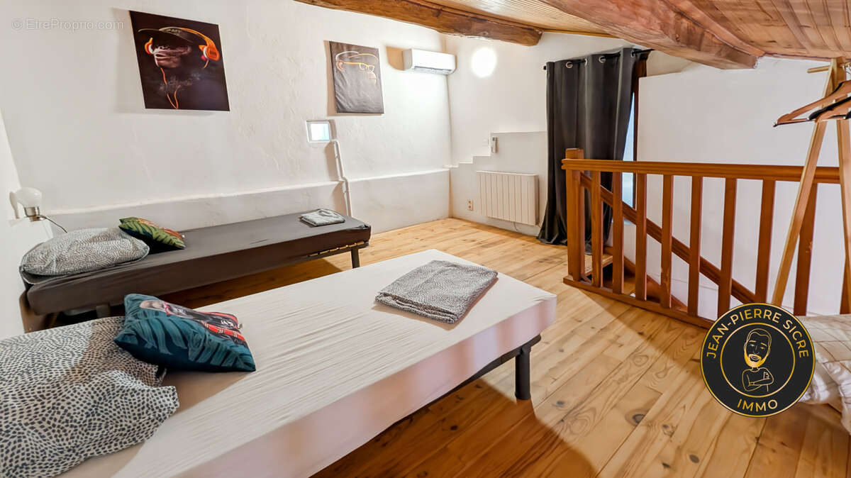 Cintegabelle : Maison de Ville Rénovée, Vendue Meublée avec Dépendance et Jacuzzi ! - photo 12