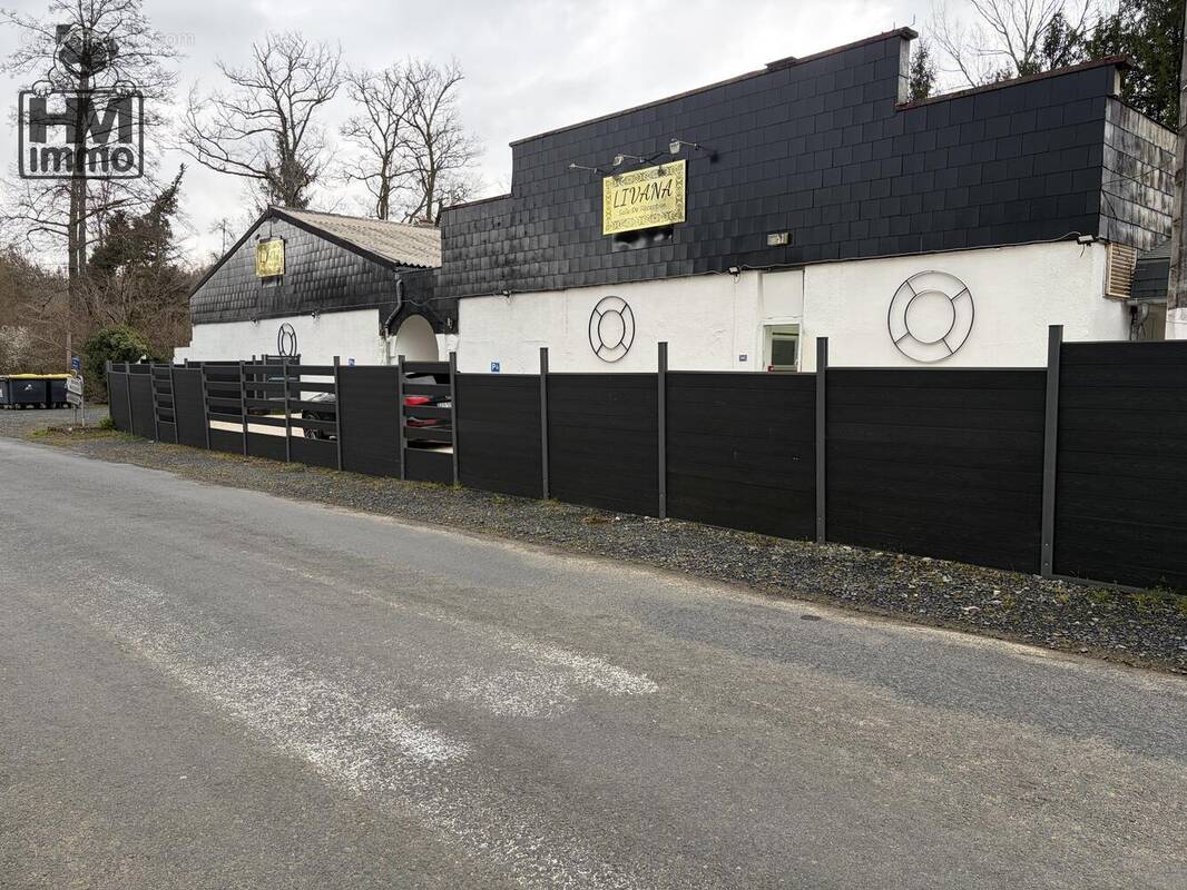 n°1 - Commerce à LUBERSAC