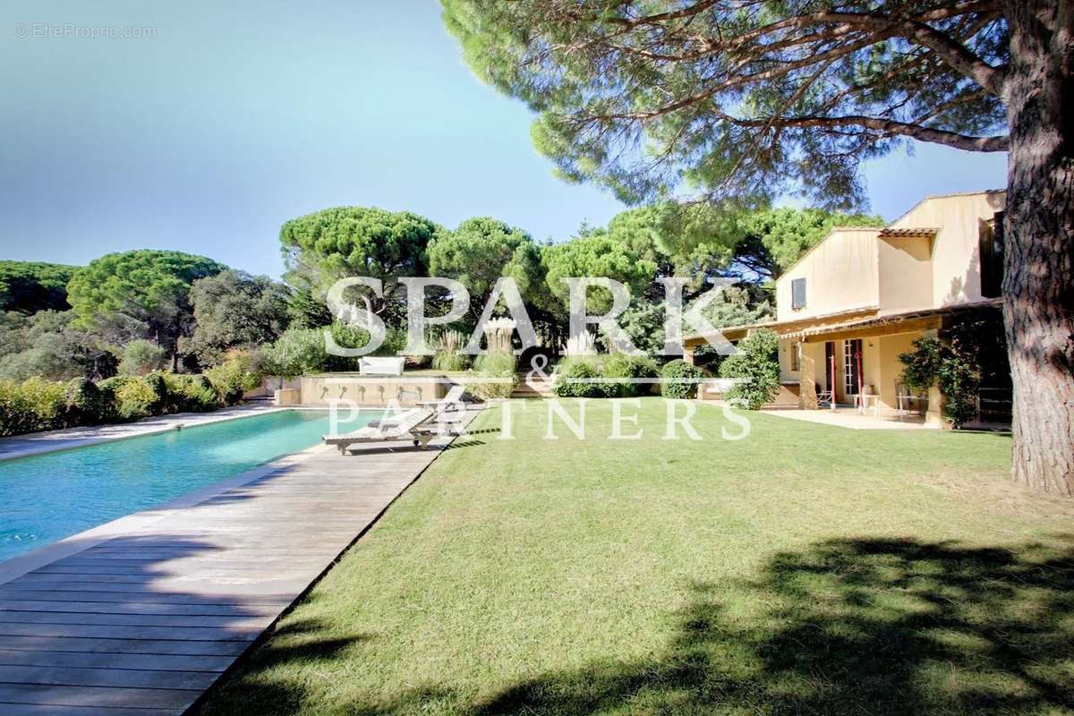 Maison à RAMATUELLE