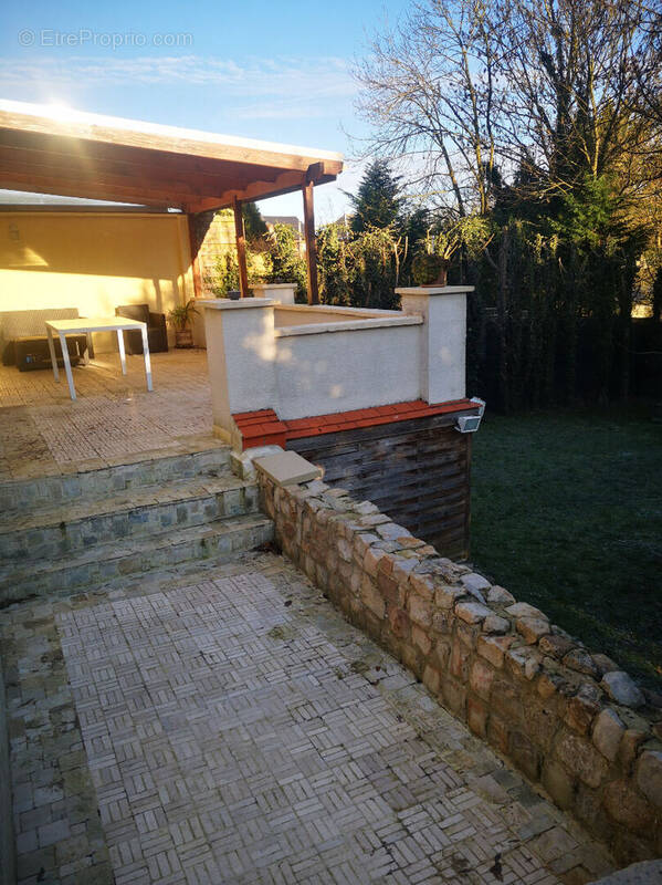 Maison à FARBUS
