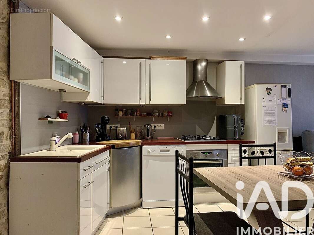 Maison 94 m² à Chadeleuf  - photo 2