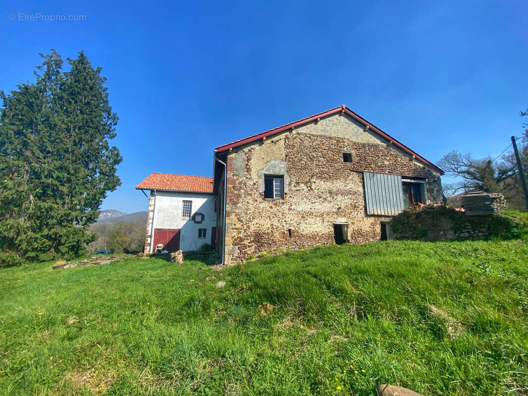 Maison à SAINT-JEAN-PIED-DE-PORT