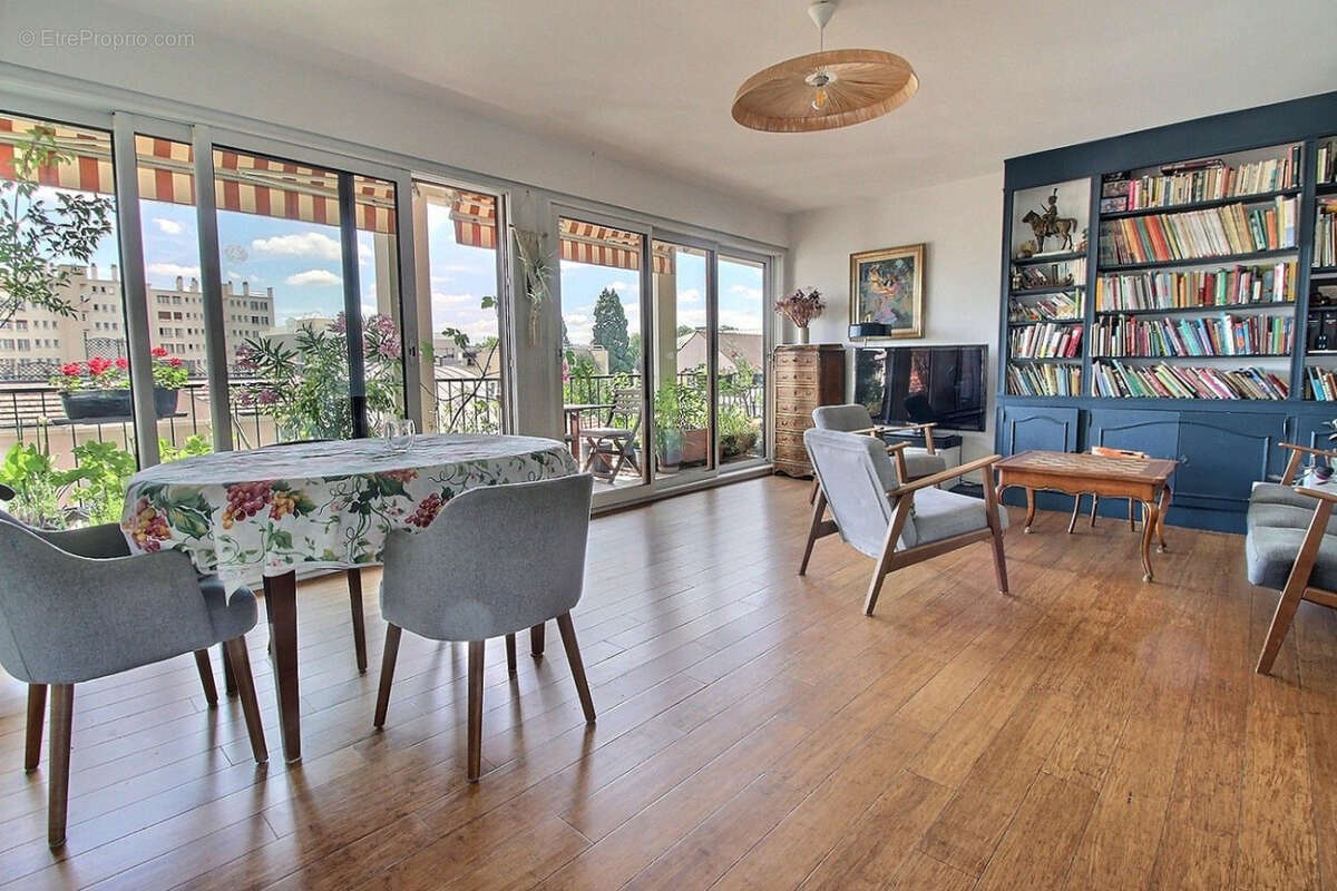 Appartement 80 m² à Issy-Les-Moulineaux  - photo 5
