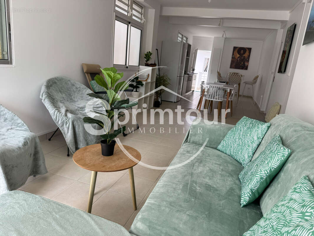 TROIS-RIVIERES Lot de 2 appartements T2+T3 investissement locatif - photo 17