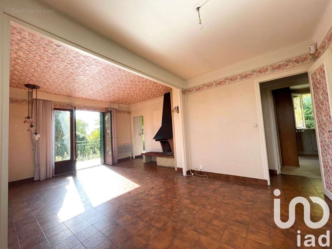 Photo 7 - Maison à FONTENAY-LES-BRIIS