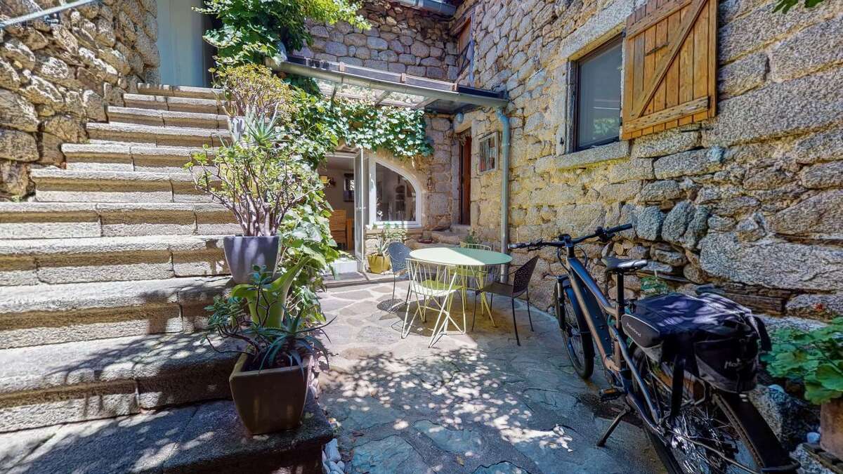 Maison à BEAUMONT