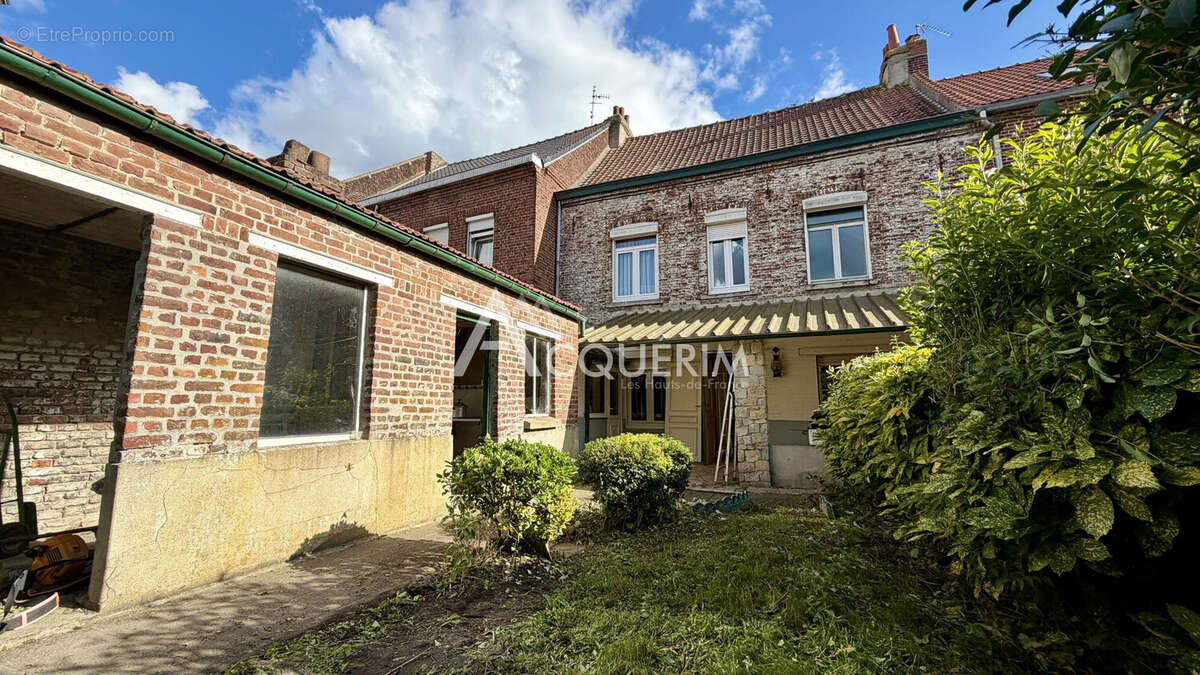 Maison à CARVIN