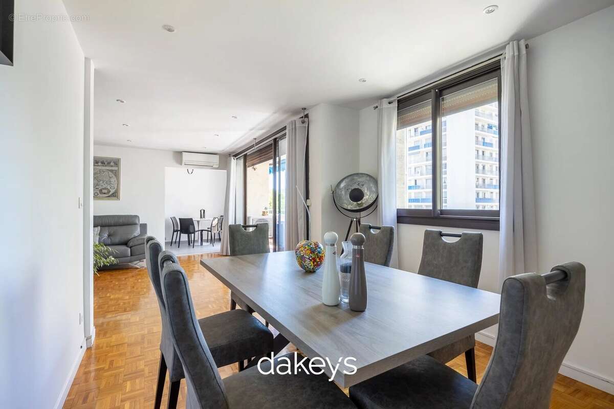 Appartement à MARSEILLE-9E
