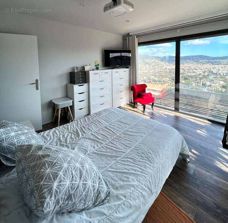 Maison à DRAGUIGNAN