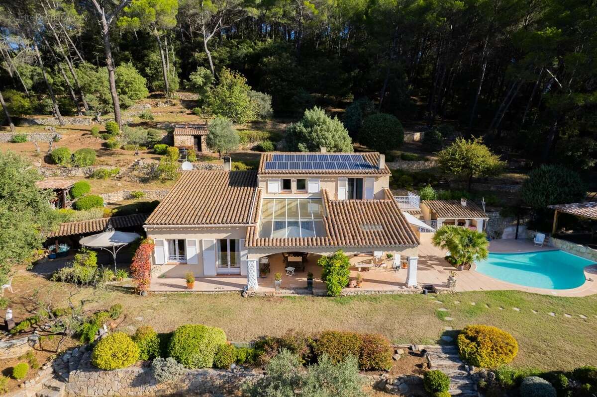 Maison à LORGUES