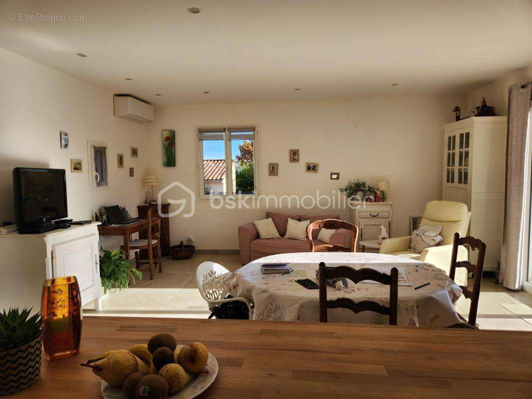 Maison à FORCALQUIER