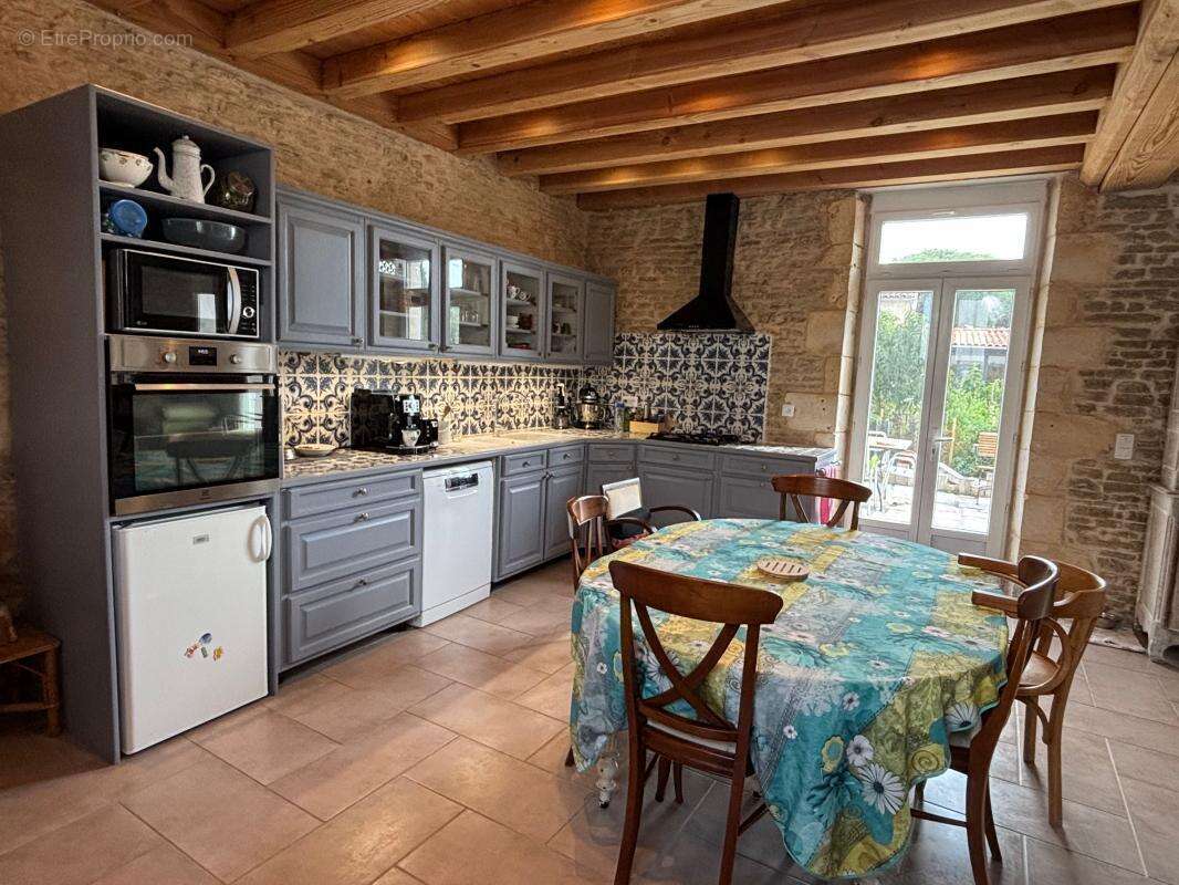 Propriété d’exception au cœur du village de Saint-Georges-d’Oléron - photo 17