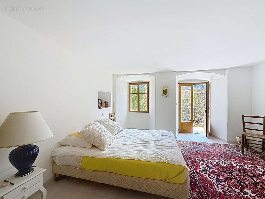 Maison 75 m² à Ota  - photo 4