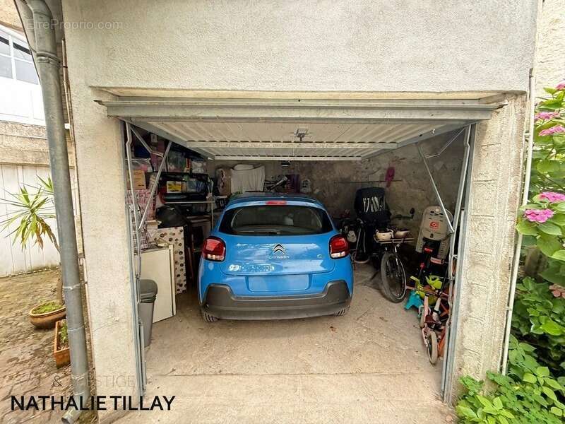 ORLEANS Dunois,  appartement bourgeois T5 a vendre, grand garage, cave, petite copropriéte, cour commune, exclusivité - photo 23