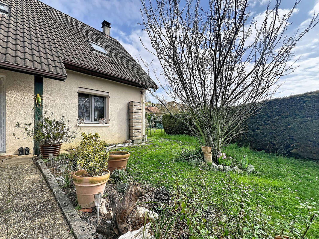 Maison à VOGLANS