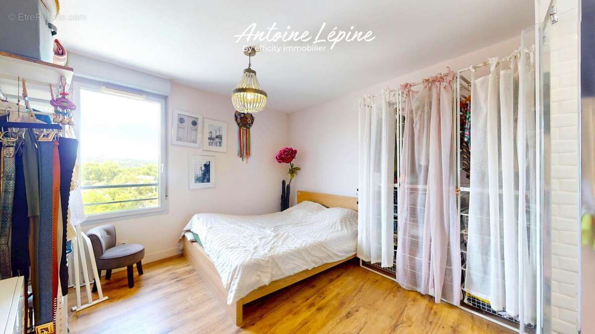 Appartement à VILLEURBANNE