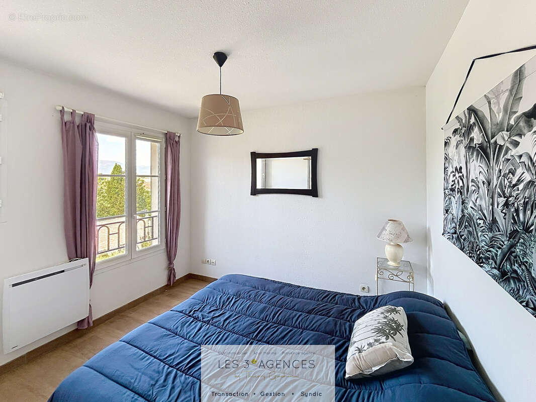 Appartement à COGOLIN