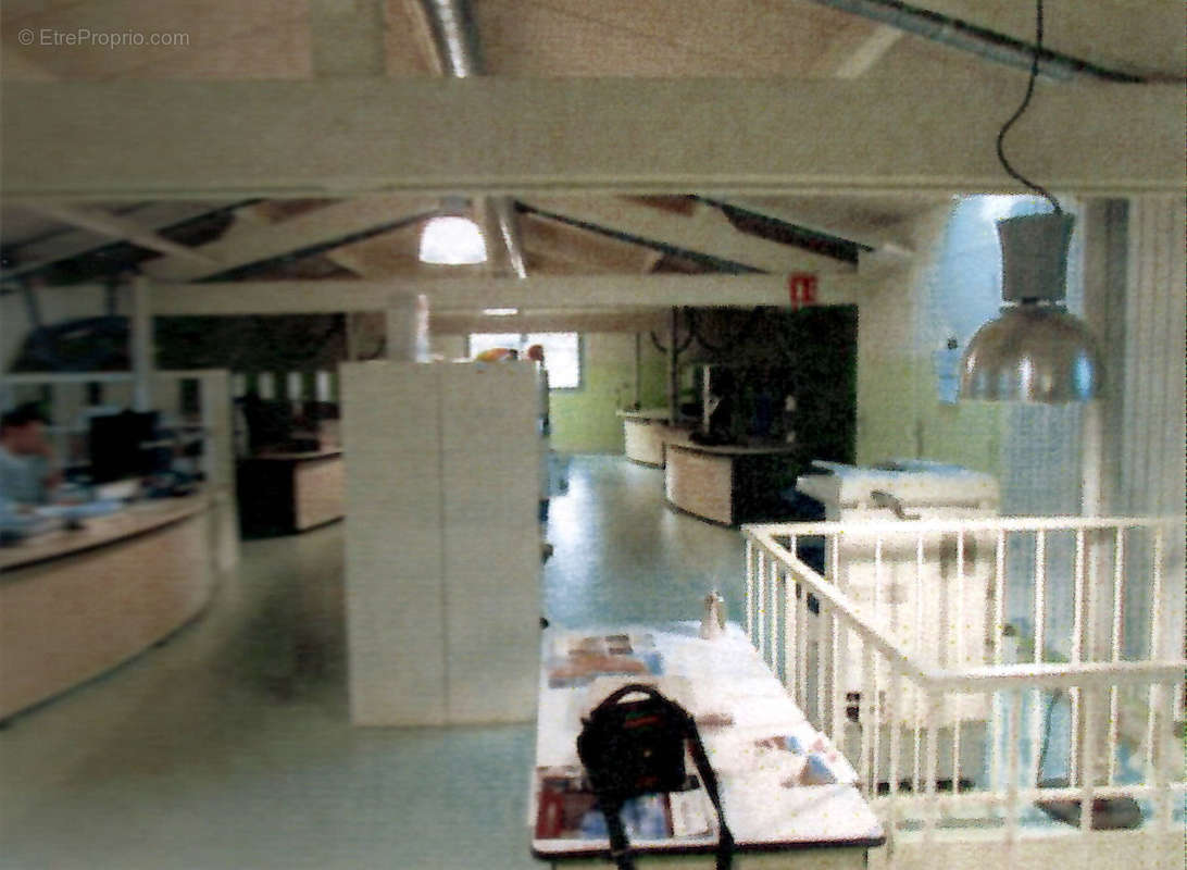 Commerce à DANGE-SAINT-ROMAIN