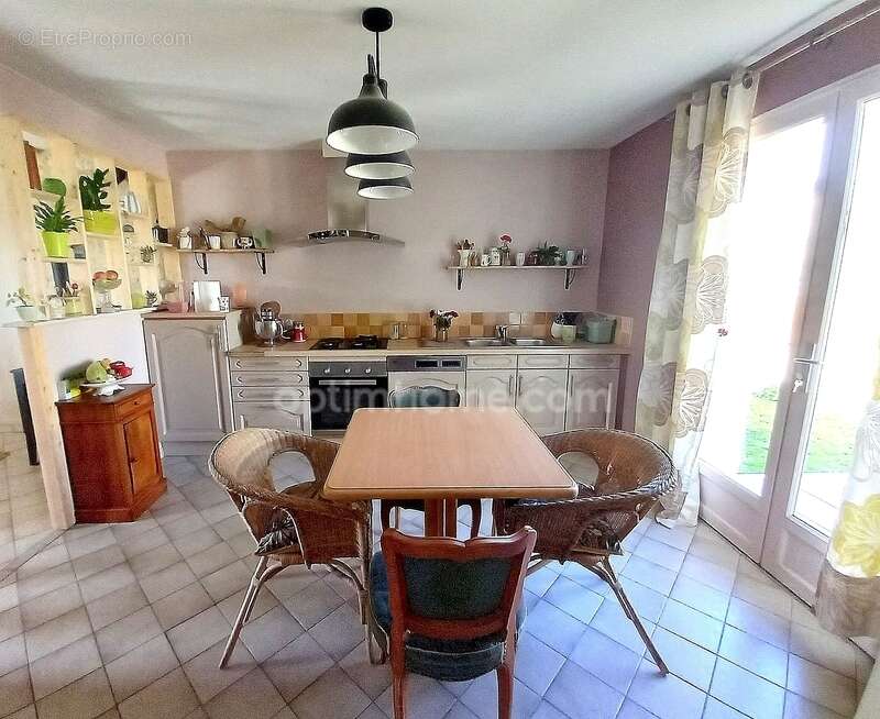 Maison de village - 3 chambres de plain-pied – jardin - 15' de Laval - photo 4