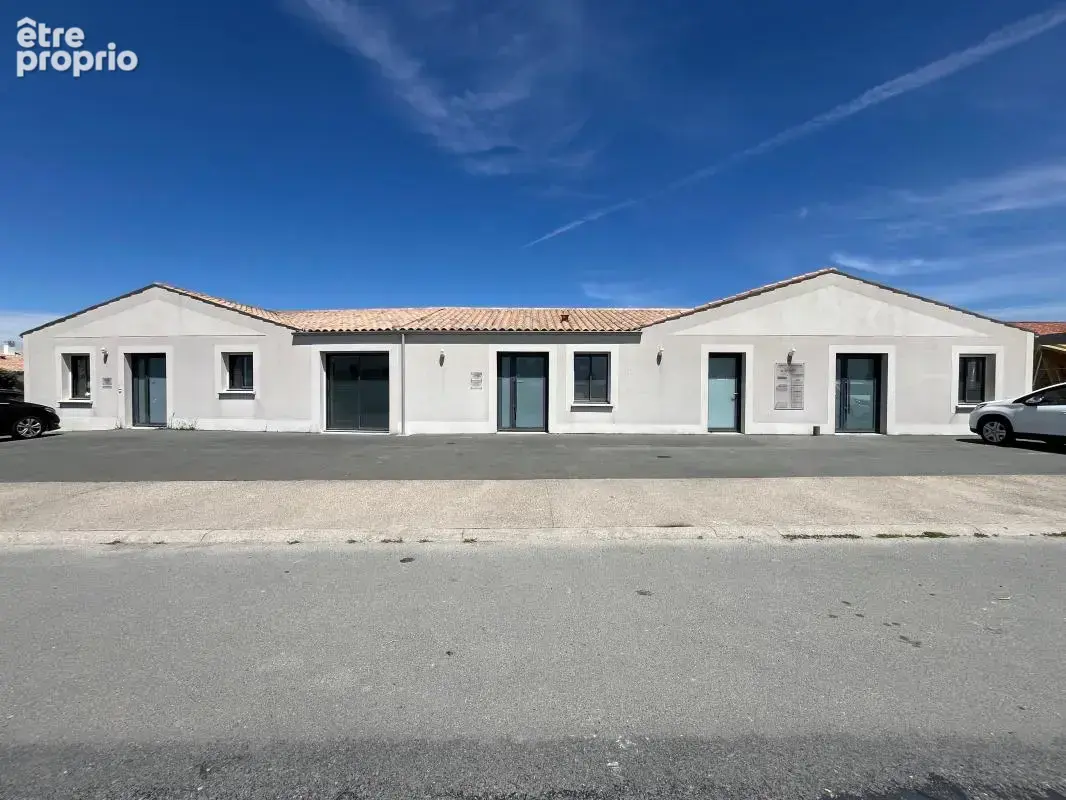Local commercial Andilly 263 m² - 3 lots - plain pied - normes PMR - photo 3