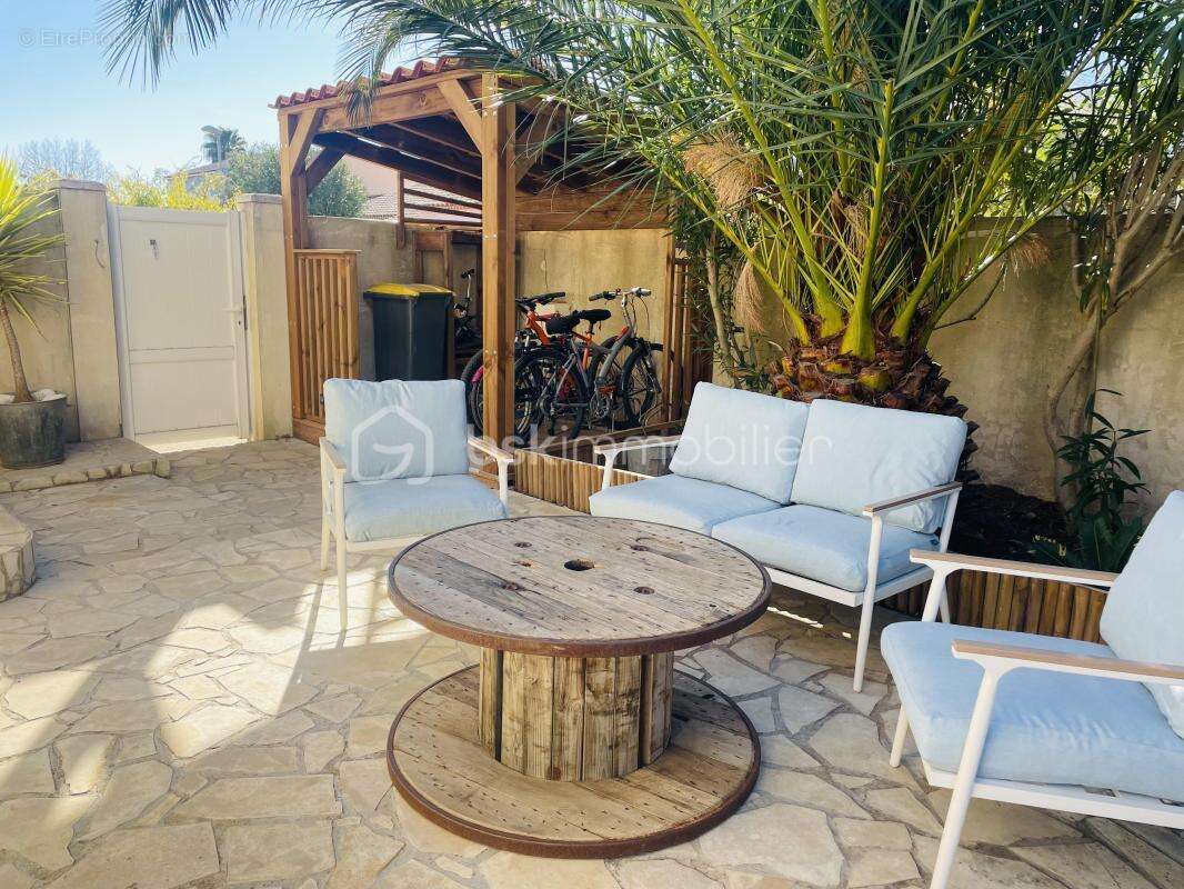 Maison à FRONTIGNAN