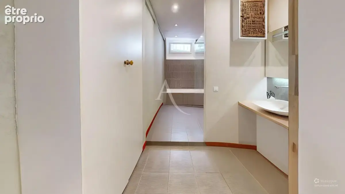 EXCLUSIF Appartement avec terrasse de 44m2!! - photo 11