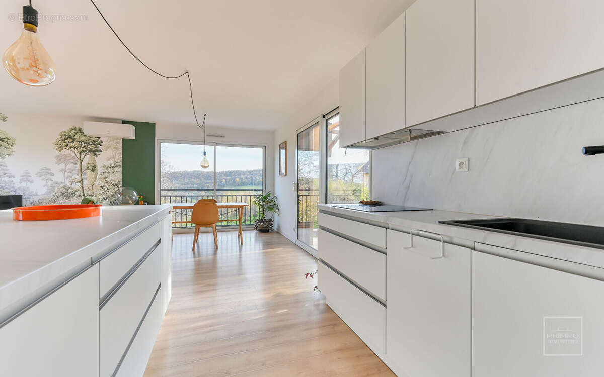 Maison à POLEYMIEUX-AU-MONT-D&#039;OR